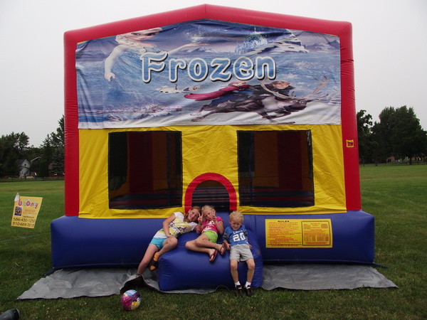 Frozen Funhouse Banner 